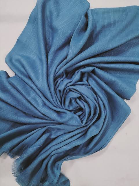 MAKE YOUR BUNDLE OF 6 TURKISH LAWN HIJABS